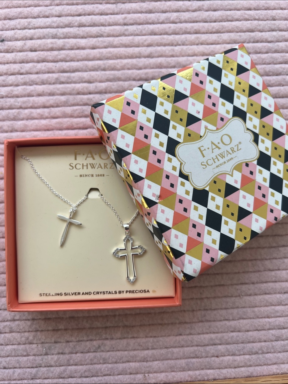925 sterling silver F.A.O. Schwarz Mother&Daughter dainty Cross Necklace Set New